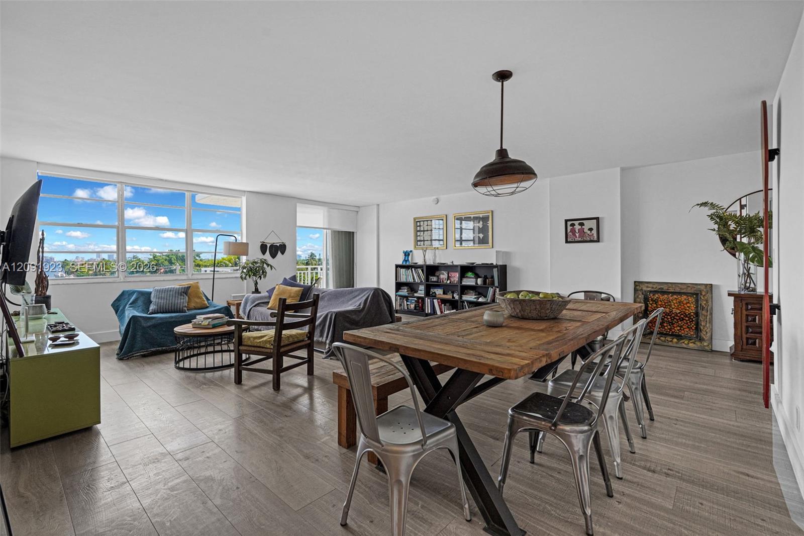 2100 Sans Souci Boulevard