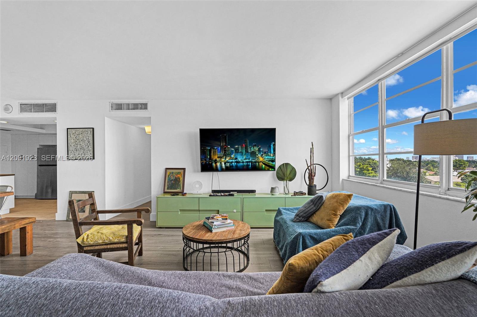 2100 Sans Souci Boulevard