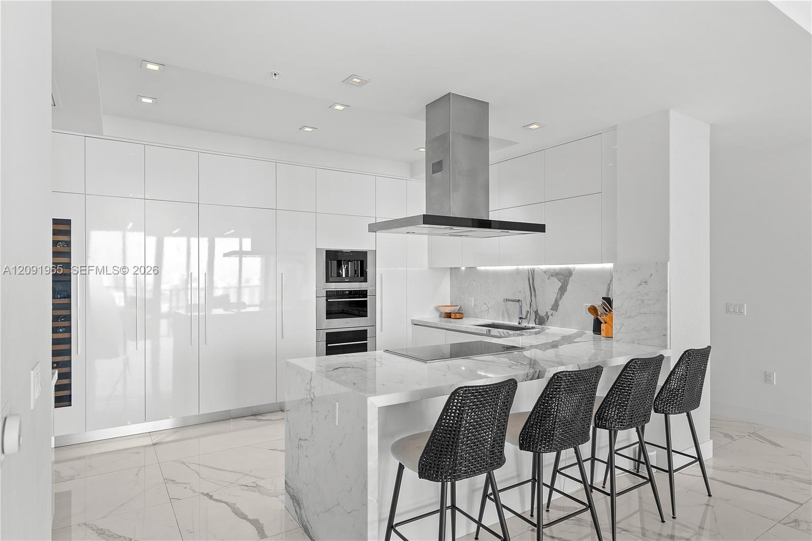 300 Sunny Isles Boulevard
