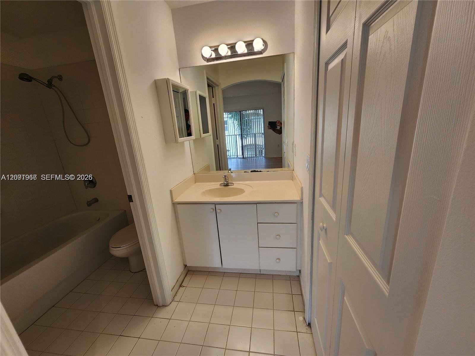 22811 SW 88th Place