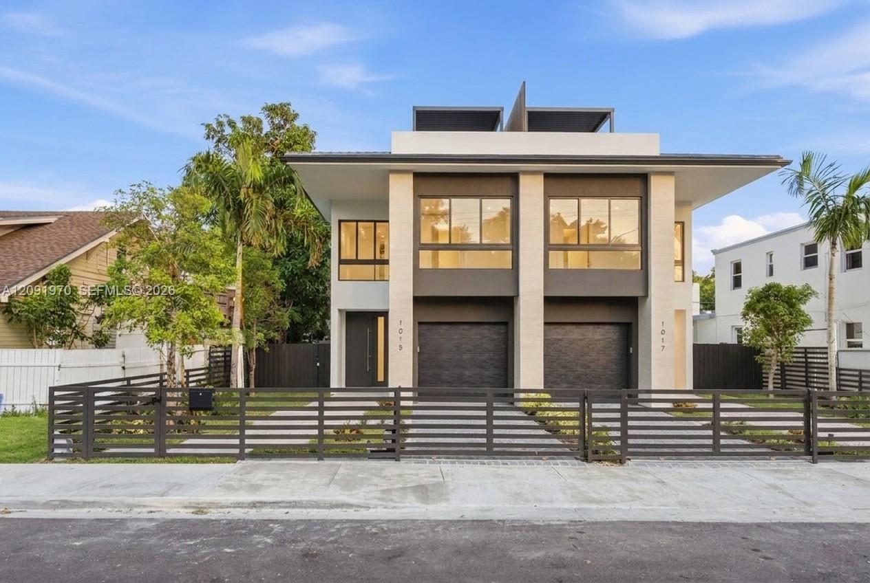 1017 SW 13th Court