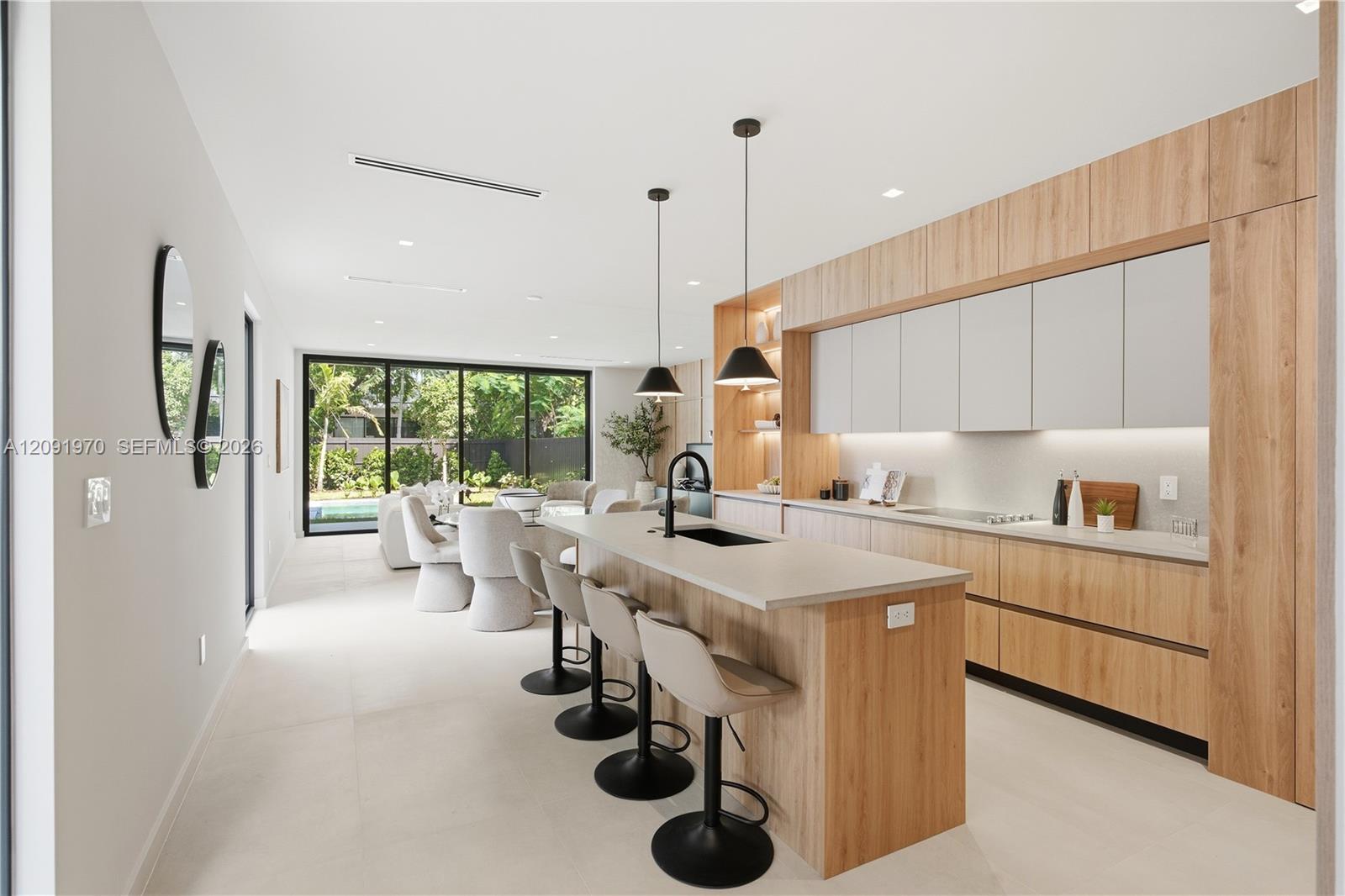 1017 SW 13th Court
