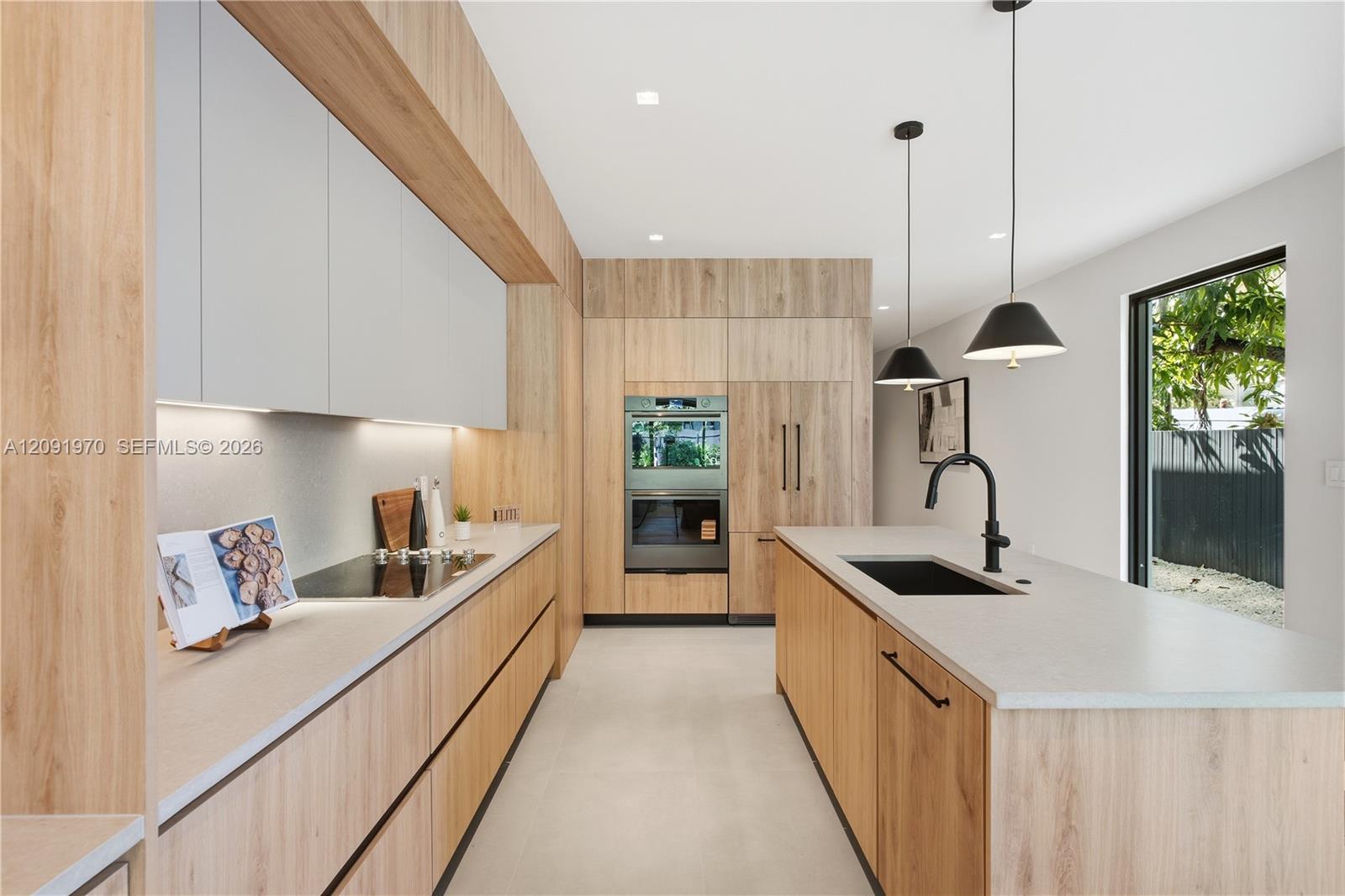 1017 SW 13th Court