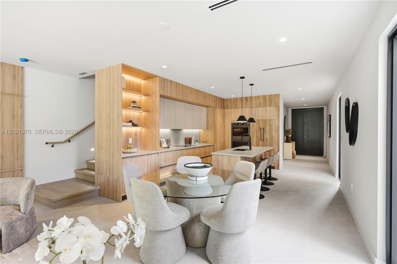 1017 SW 13th Court