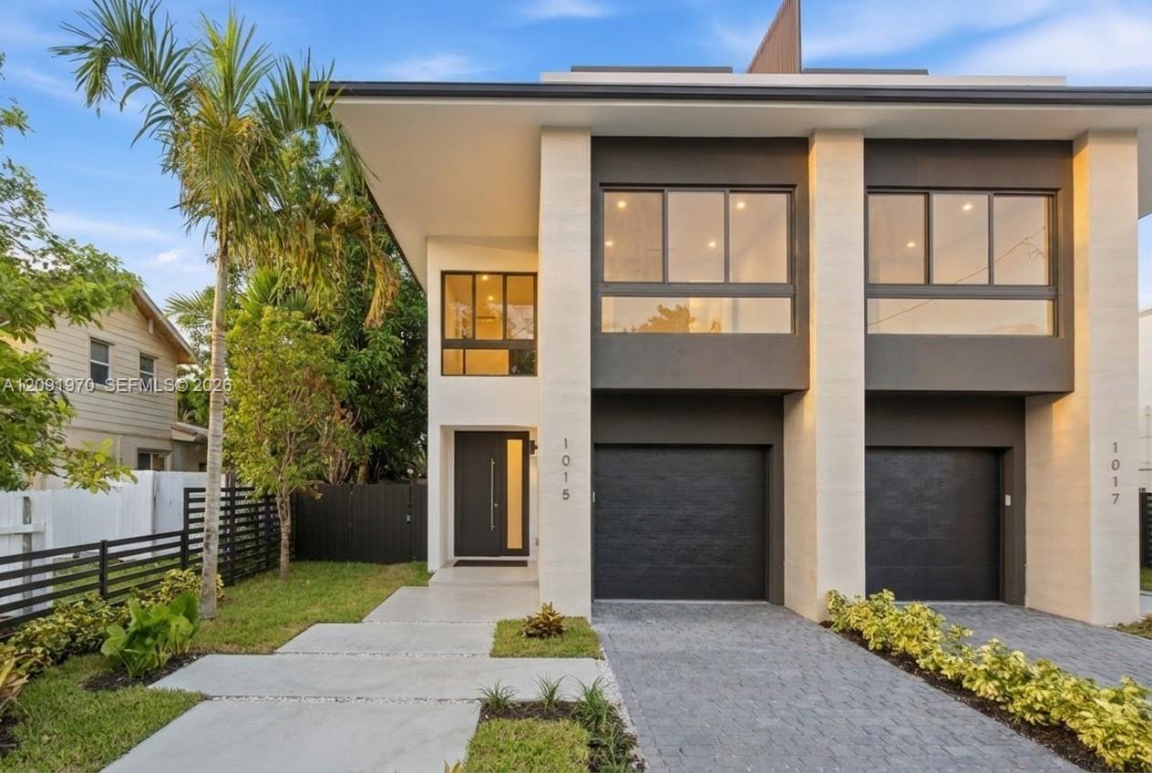 1017 SW 13th Court