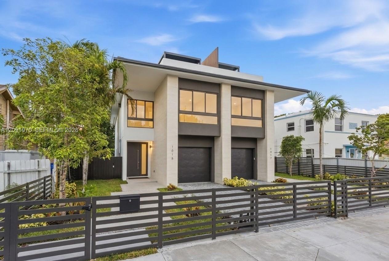 1017 SW 13th Court