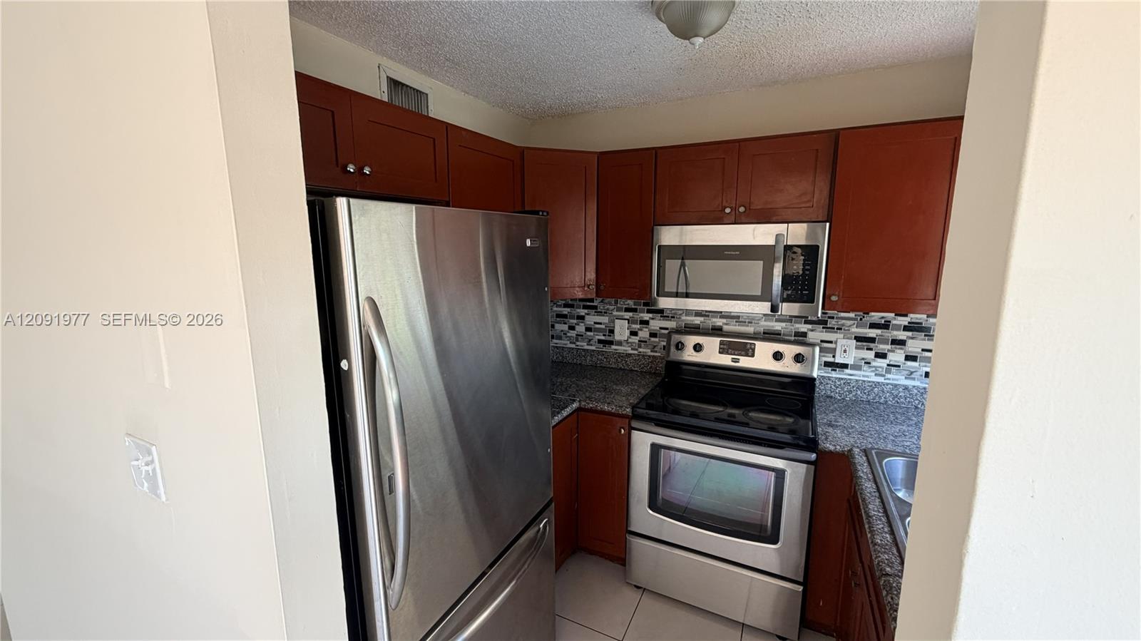 5461 W 24th Avenue