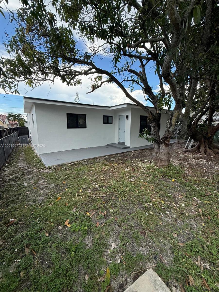 3151 NW 2nd Street
