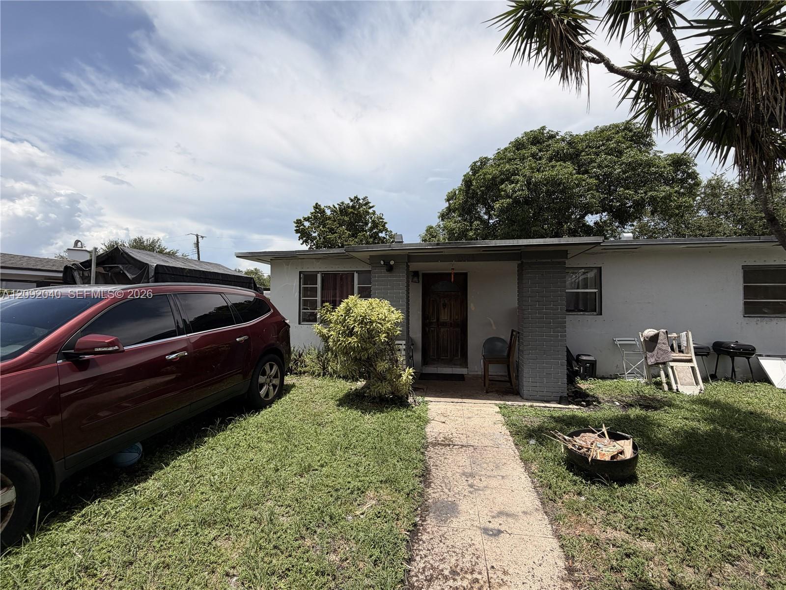 10124 NW 25th Avenue