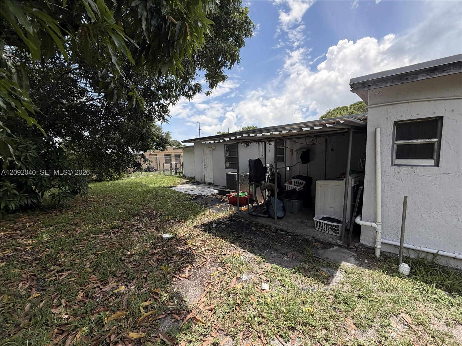 10124 NW 25th Avenue