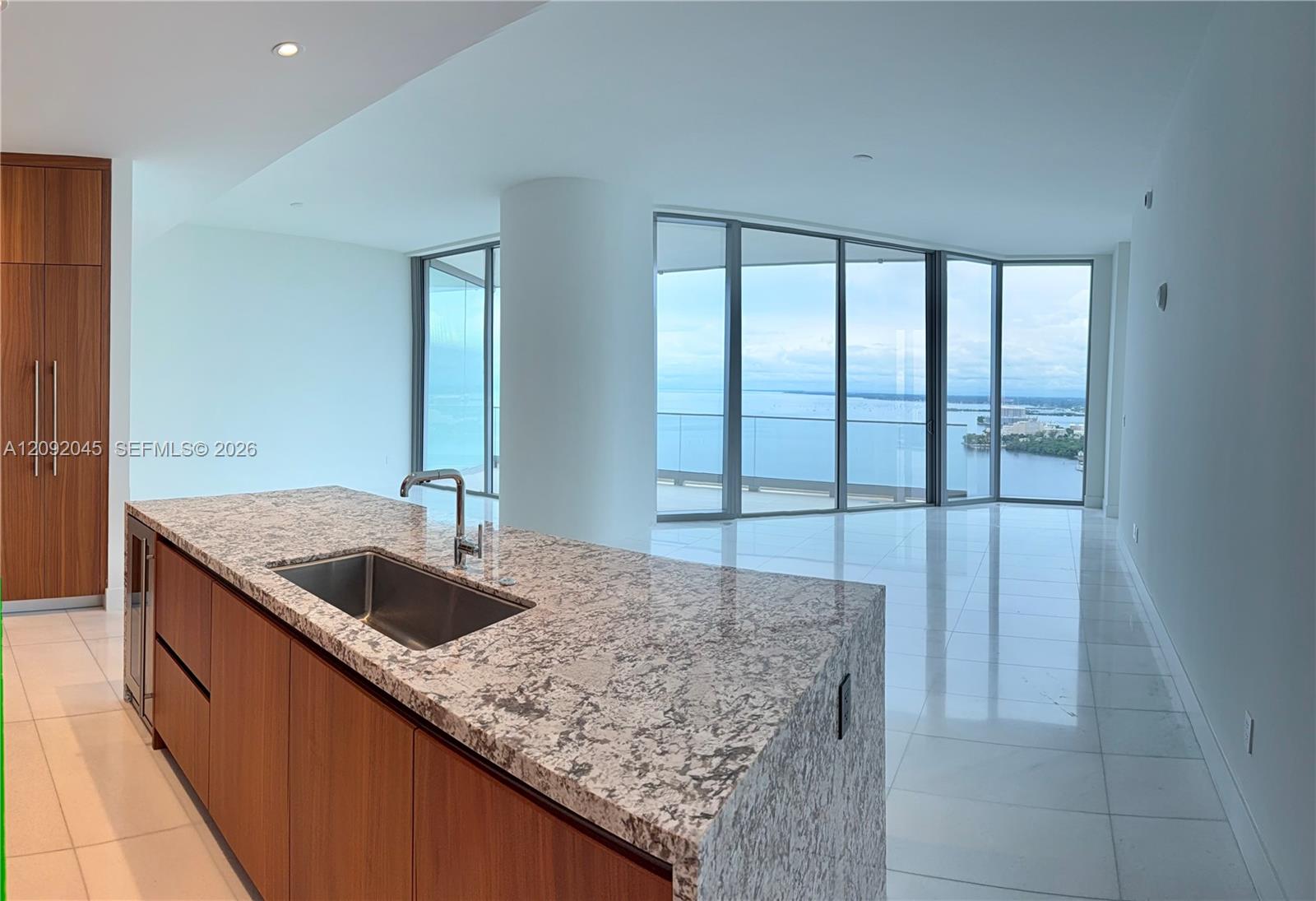 175 SE 25th Road gallery image #23