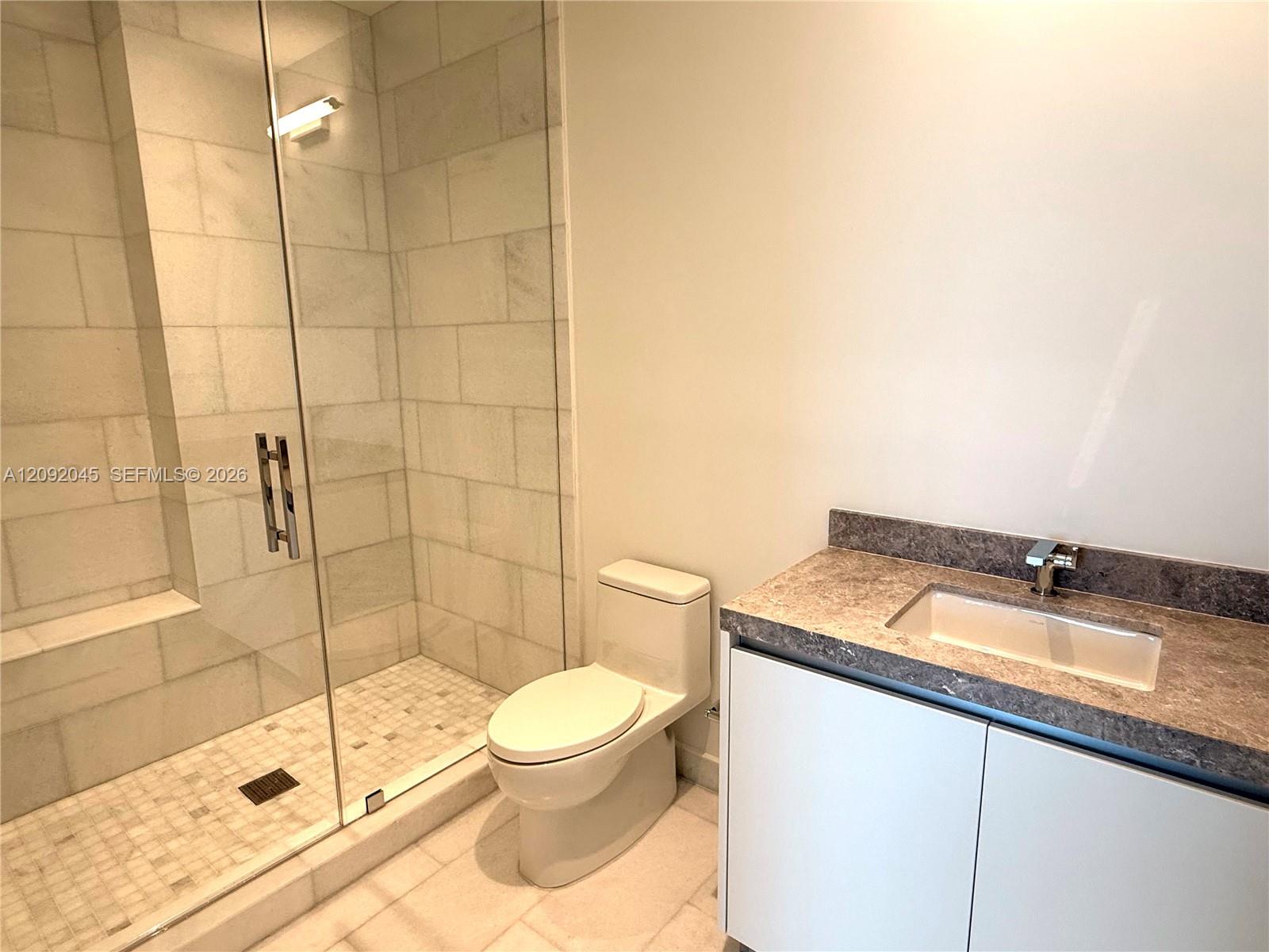 175 SE 25th Road gallery image #31