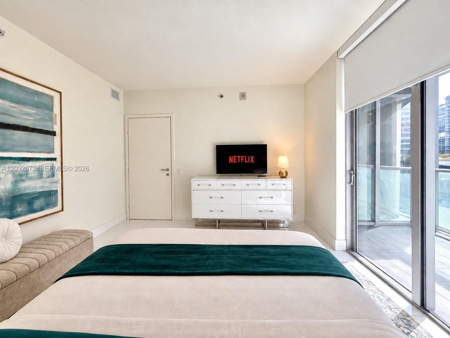 1300 Brickell Bay Drive gallery image #19