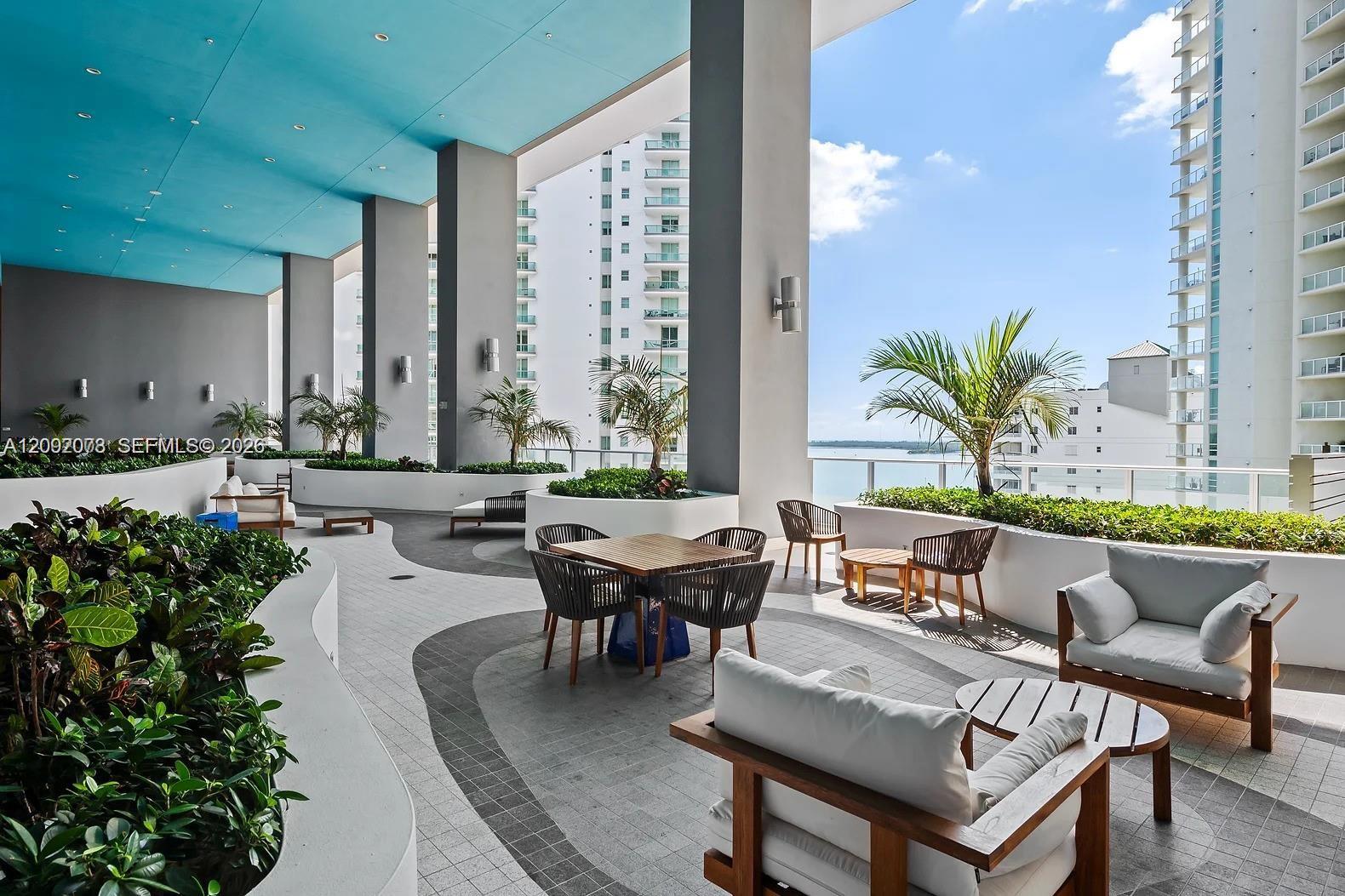1300 Brickell Bay Drive gallery image #21