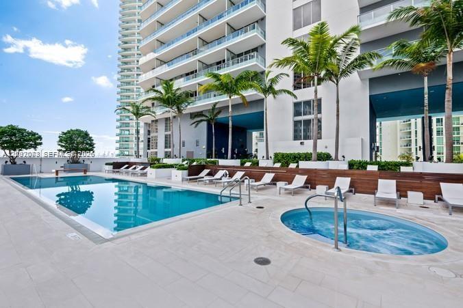 1300 Brickell Bay Drive gallery image #25