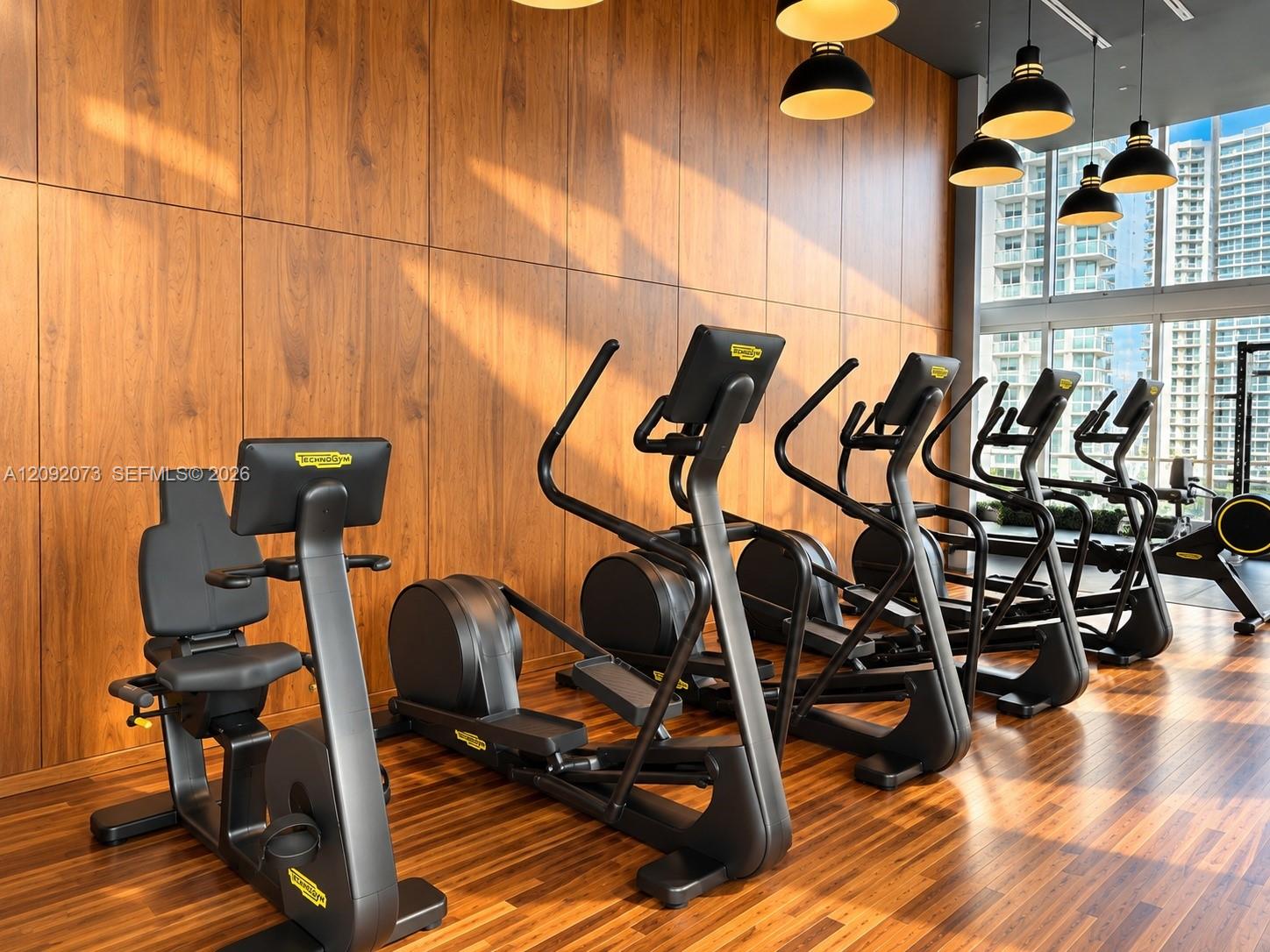 1300 Brickell Bay Drive gallery image #40