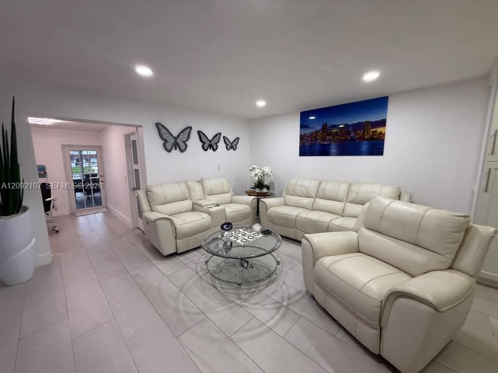 1324 W 71st Street