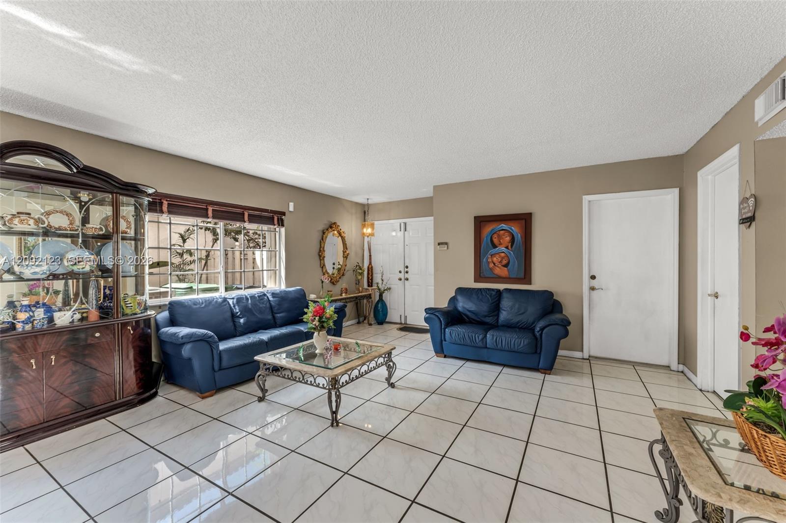 15362 SW 39th Lane