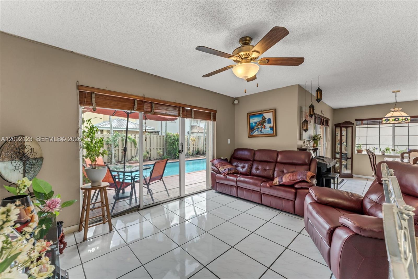 15362 SW 39th Lane