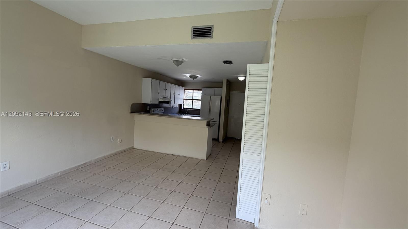 5712 W 25th Court