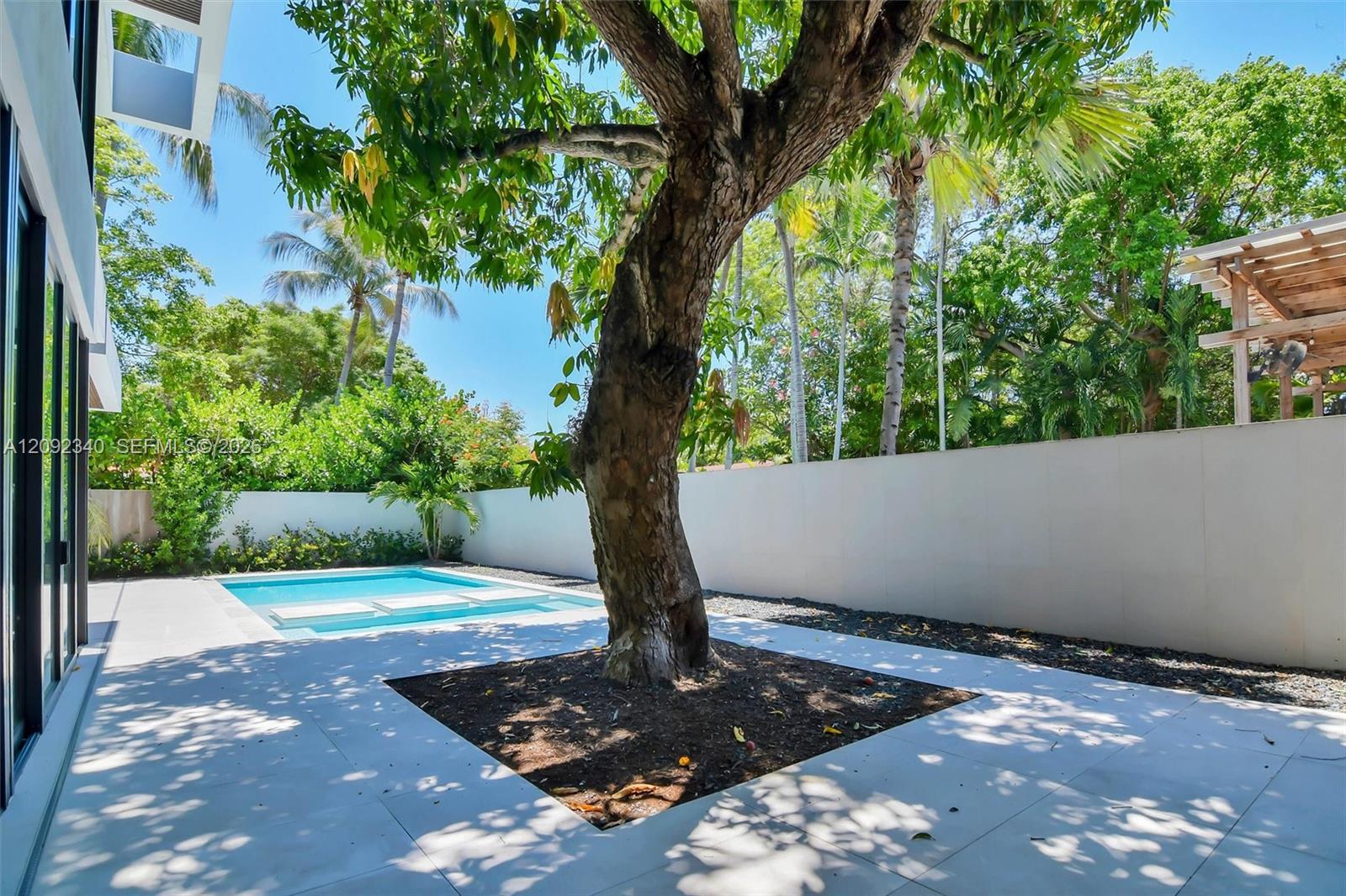 125 SW 29th Road gallery image #12