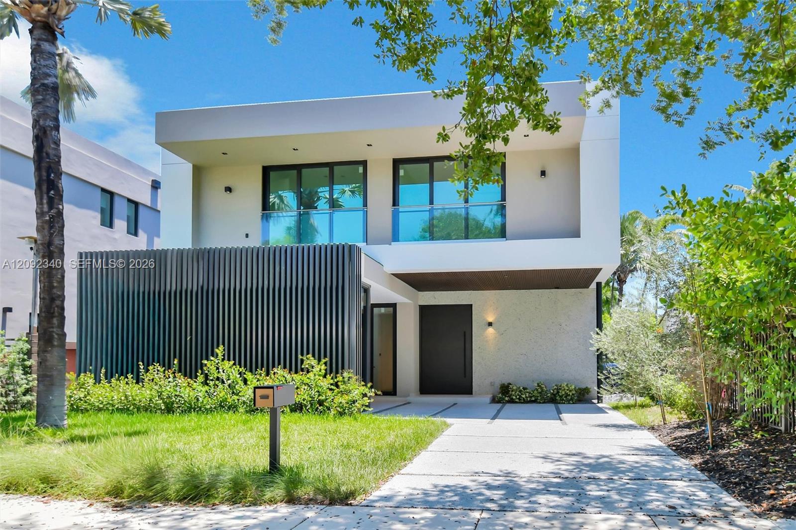 125 SW 29th Road gallery image #24