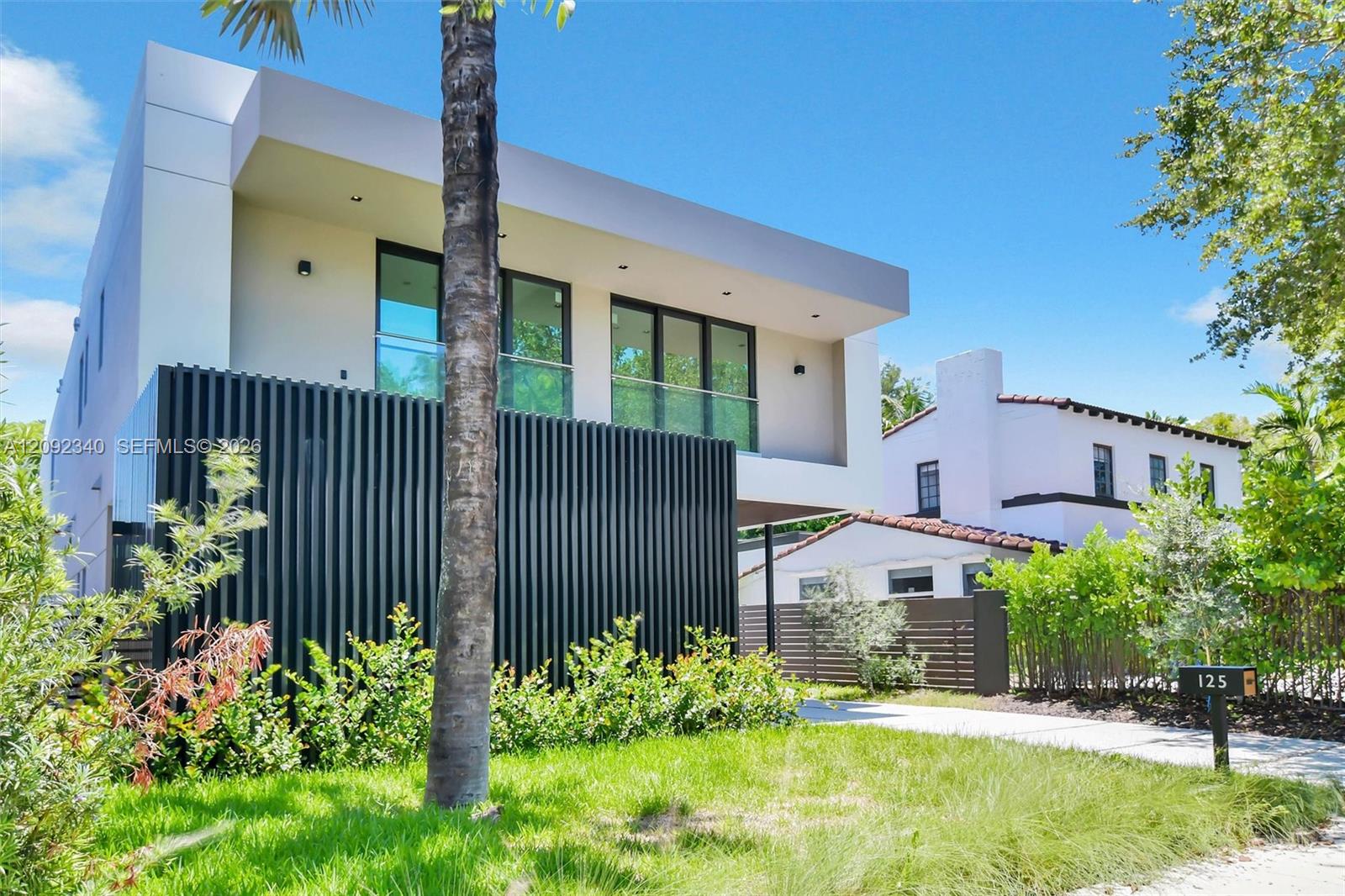 125 SW 29th Road gallery image #25