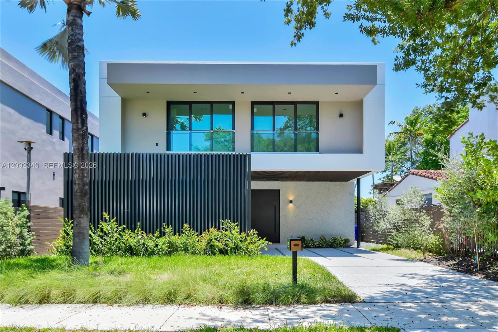 125 SW 29th Road gallery image #26