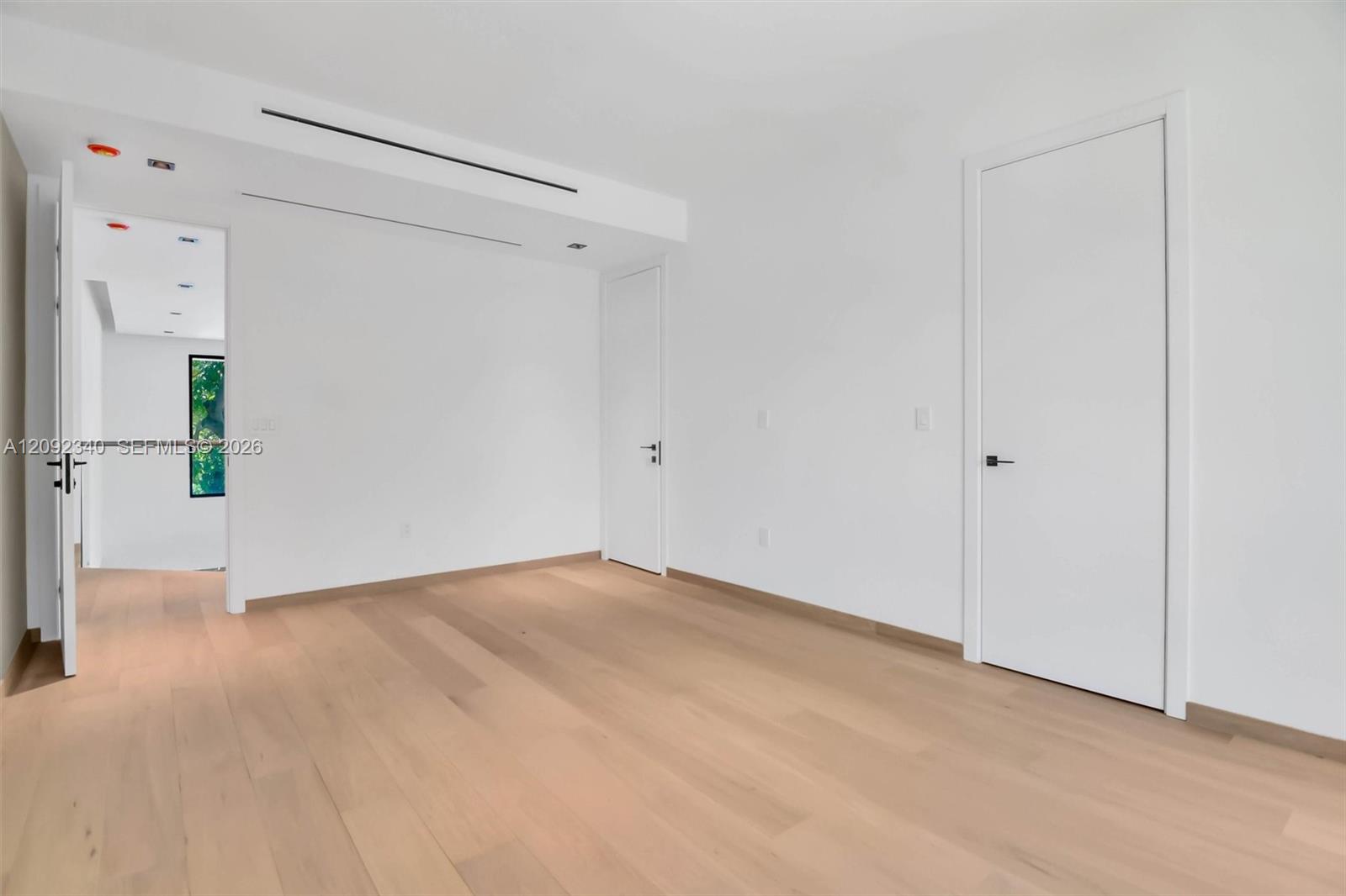 125 SW 29th Road gallery image #45