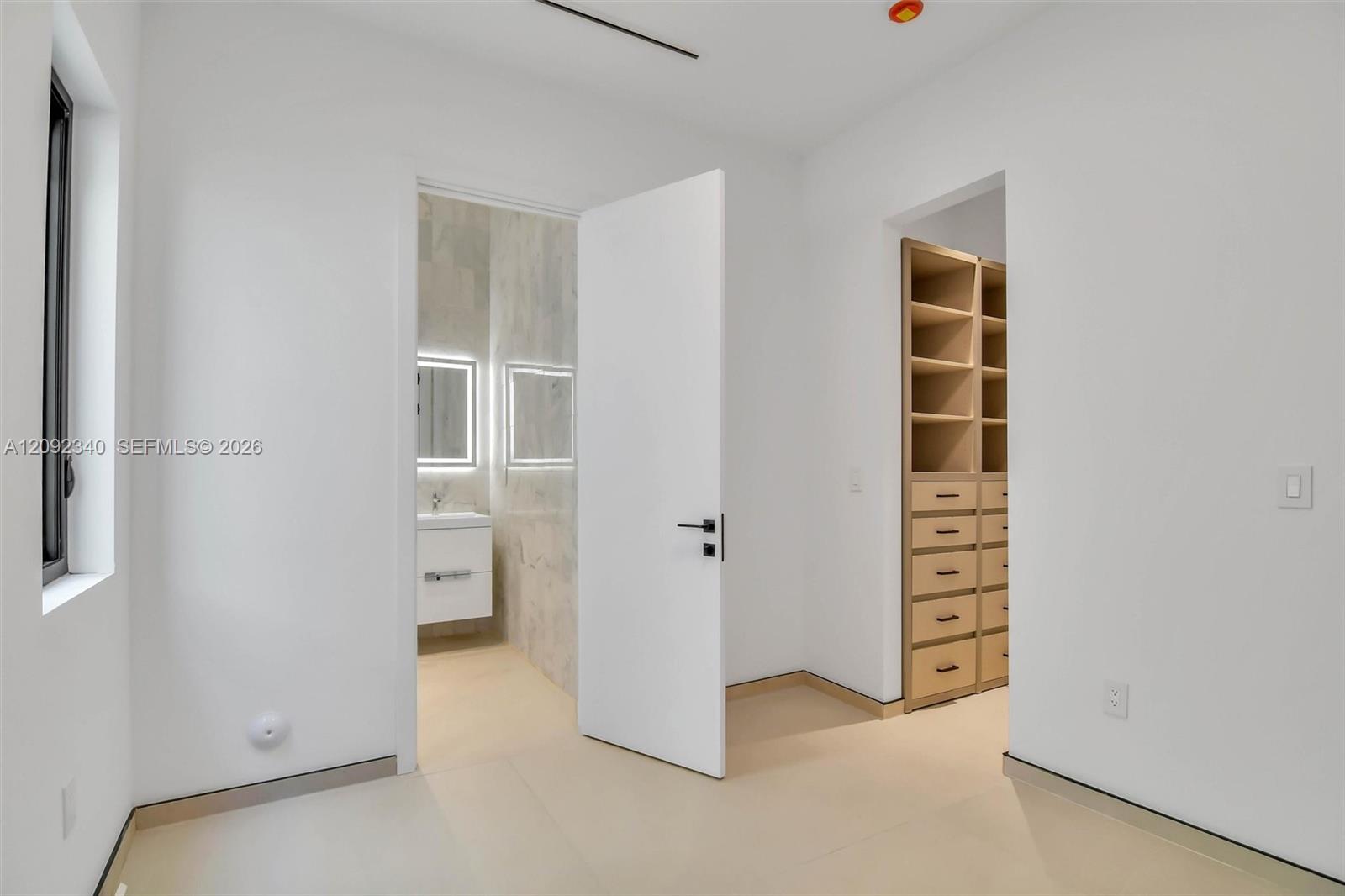 125 SW 29th Road gallery image #65
