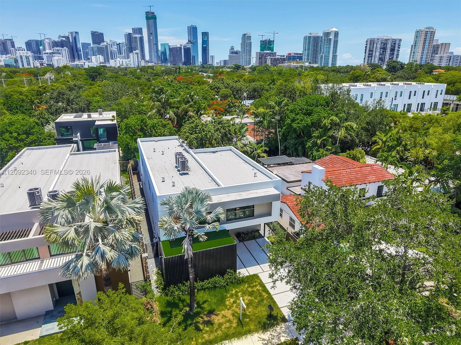 125 SW 29th Road gallery image #75