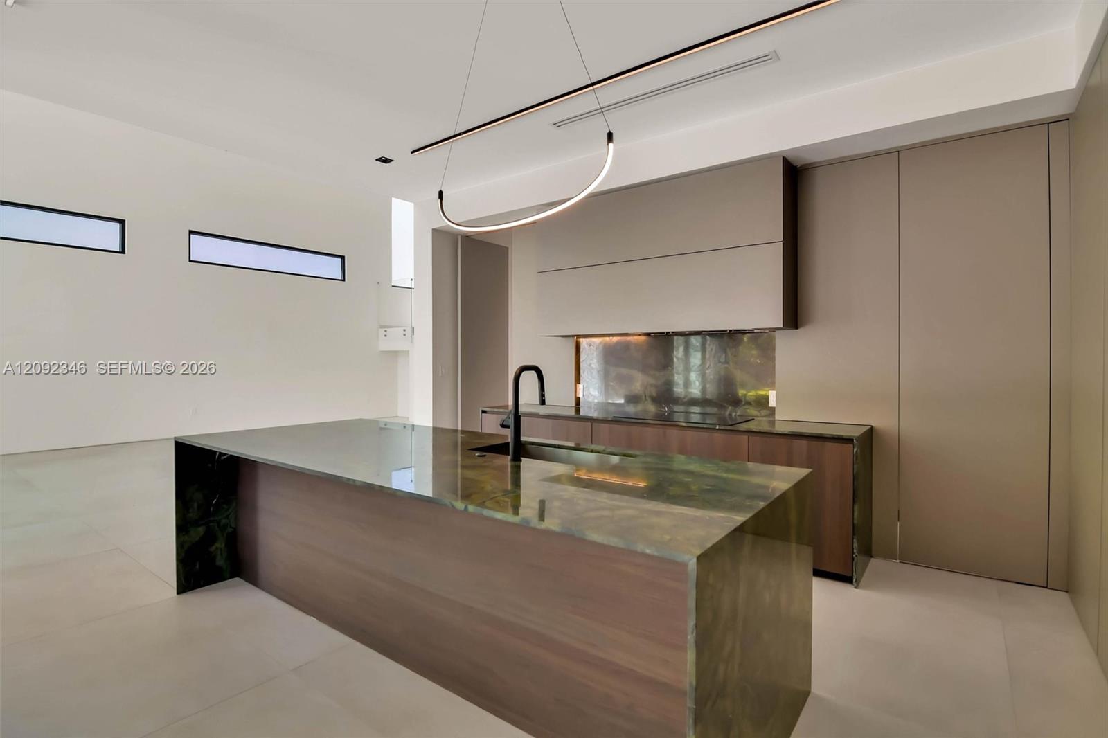 135 SW 29th Road gallery image #14