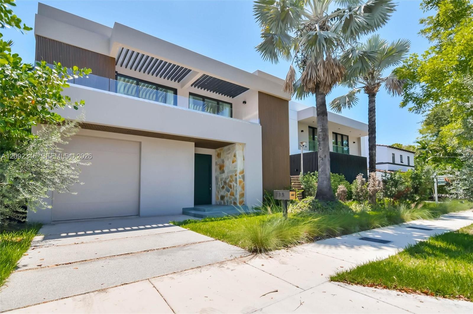 135 SW 29th Road gallery image #2