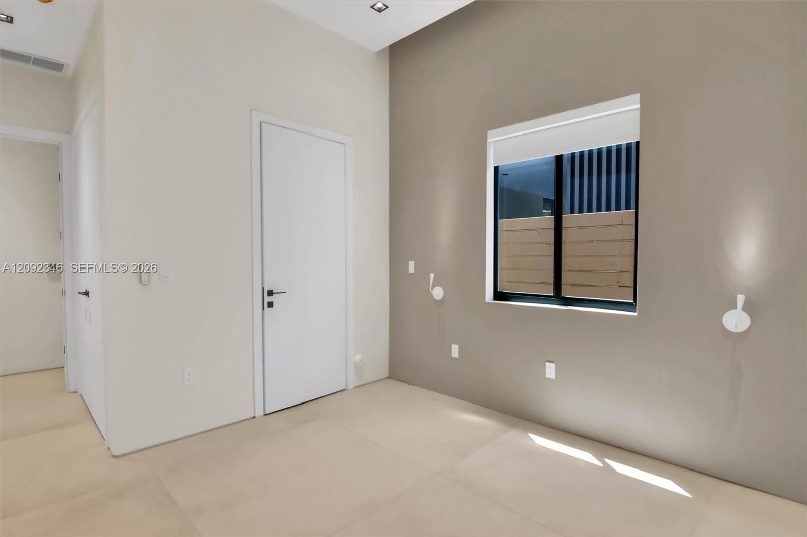 135 SW 29th Road gallery image #24