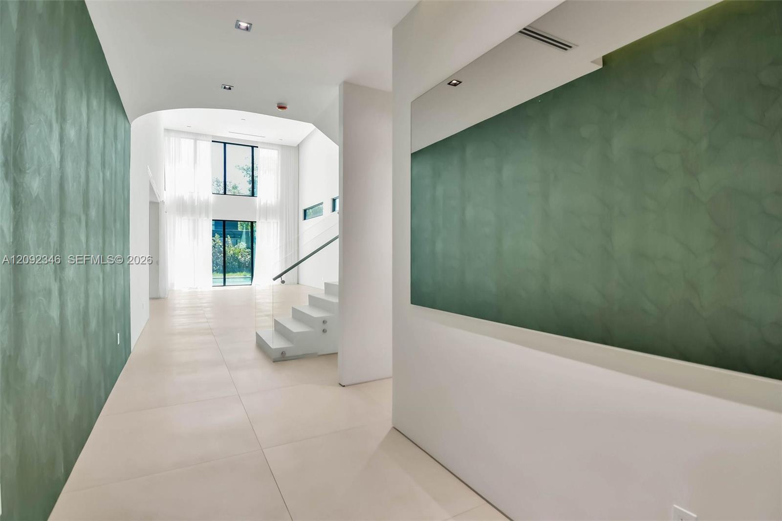135 SW 29th Road gallery image #26