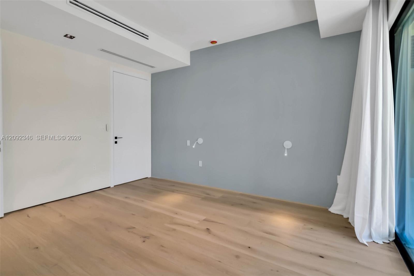135 SW 29th Road gallery image #31