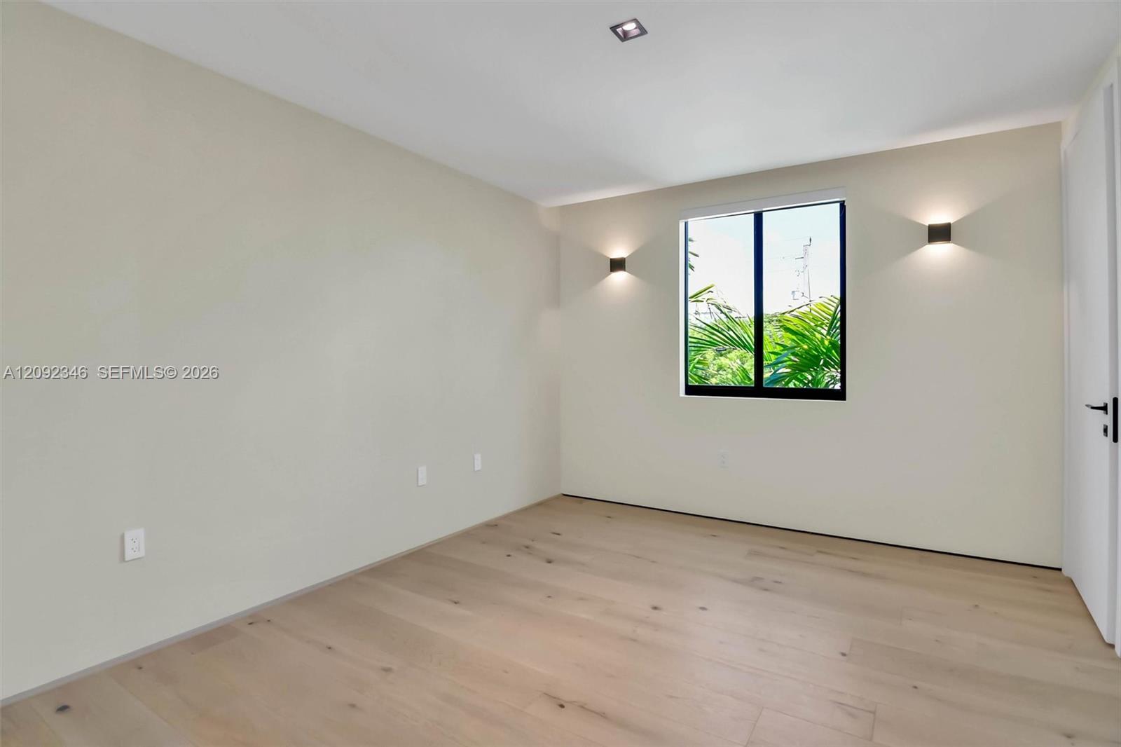 135 SW 29th Road gallery image #48