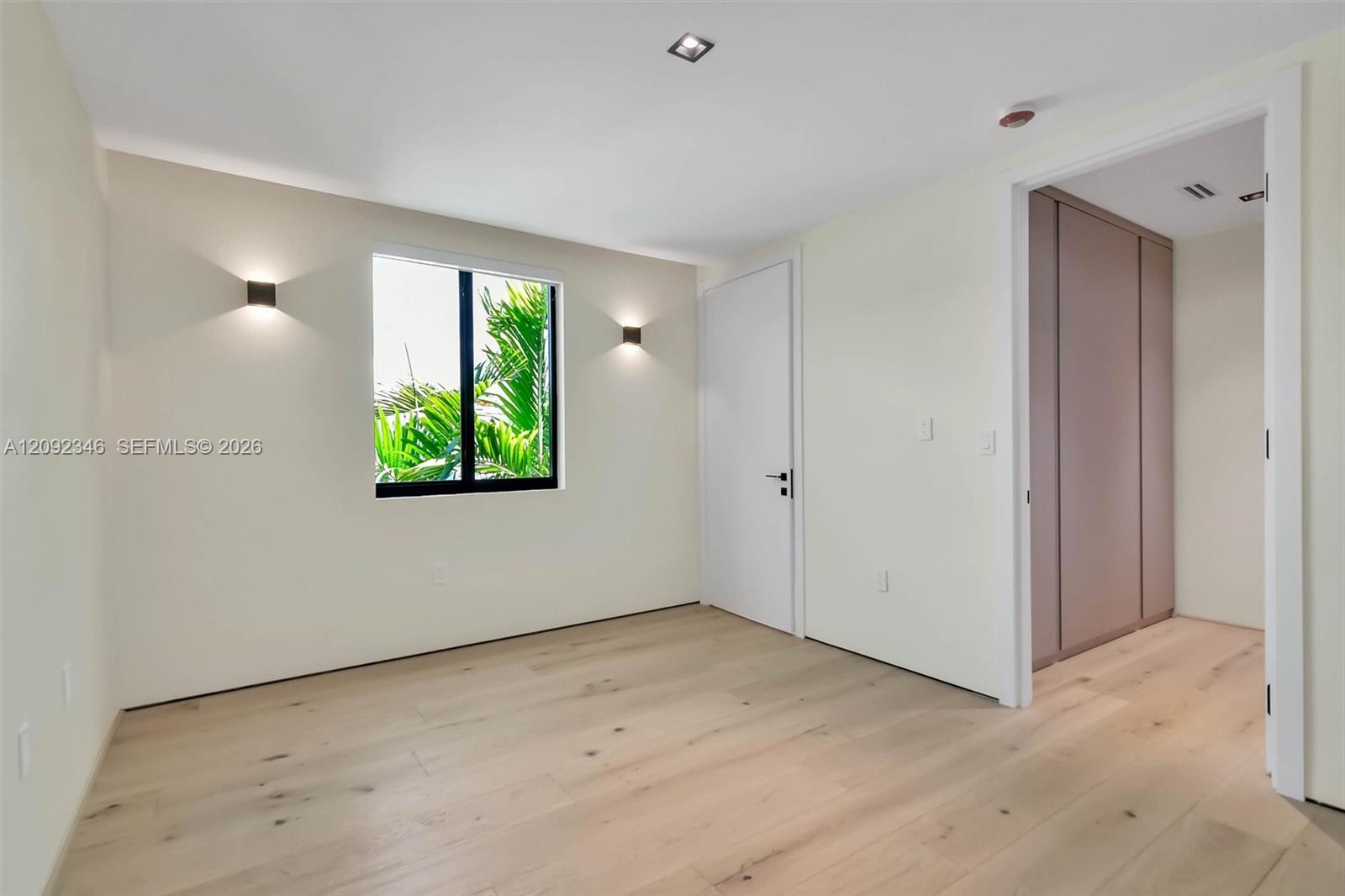 135 SW 29th Road gallery image #49