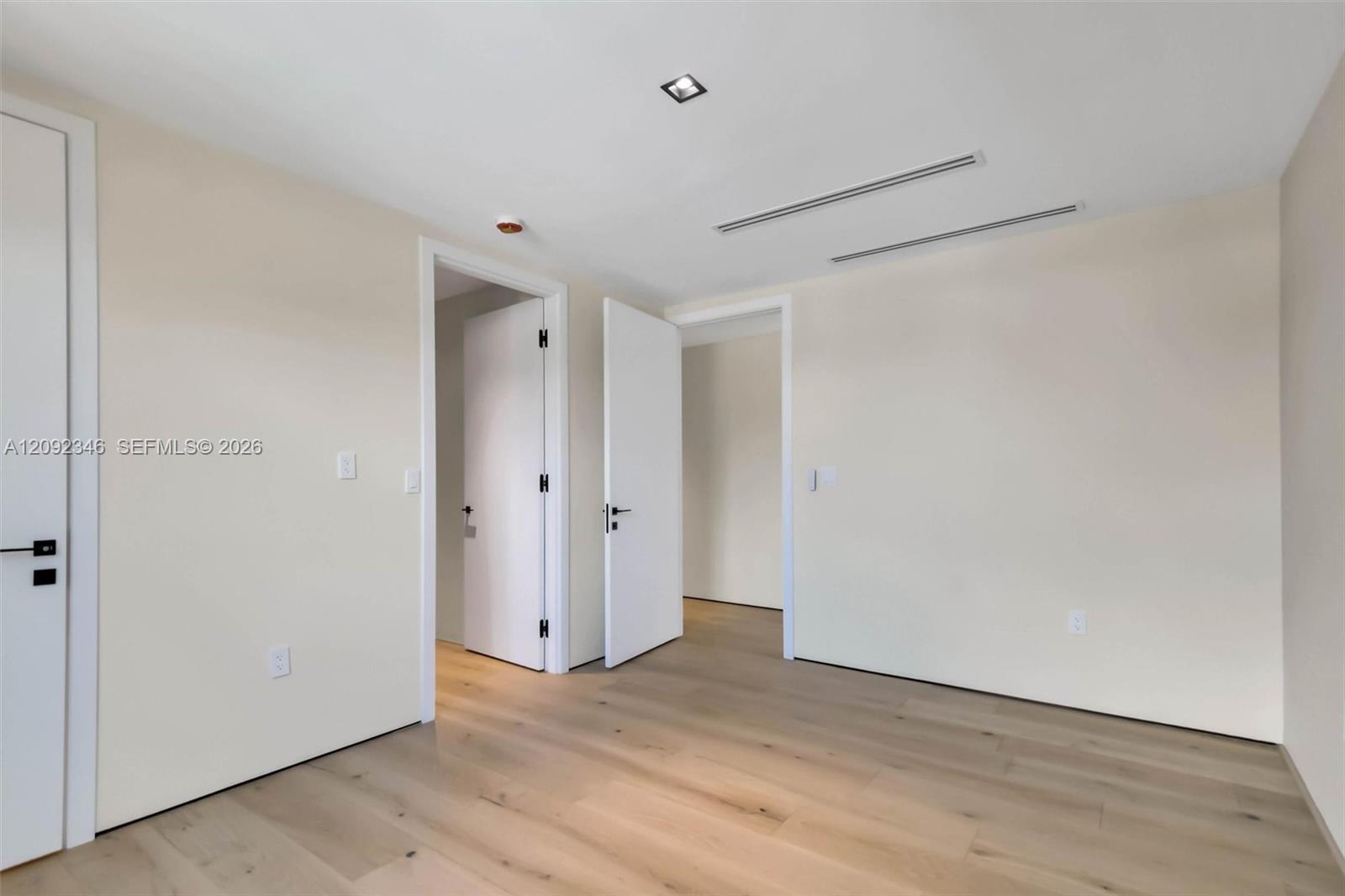 135 SW 29th Road gallery image #50