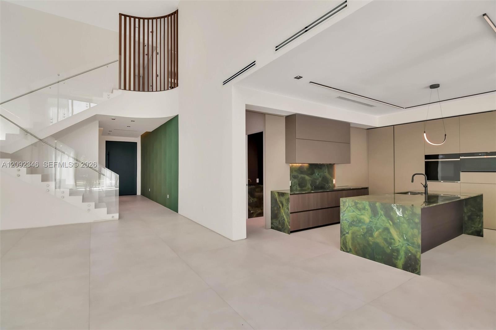 135 SW 29th Road gallery image #9