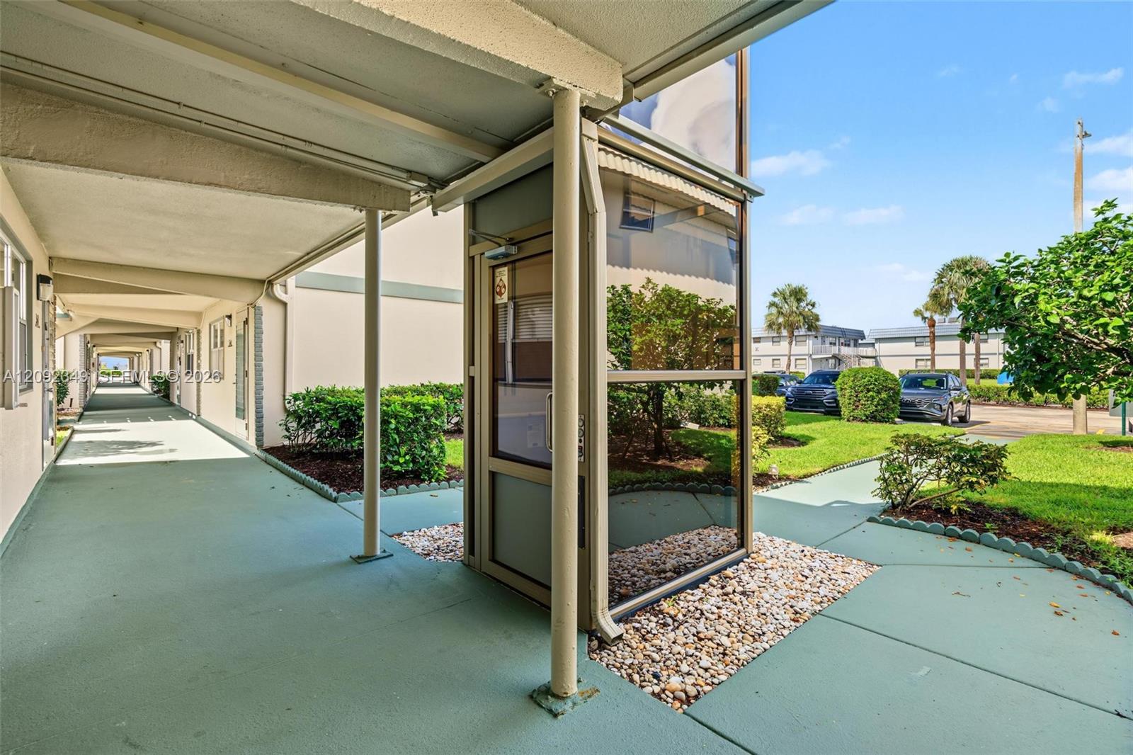 373 Monaco H