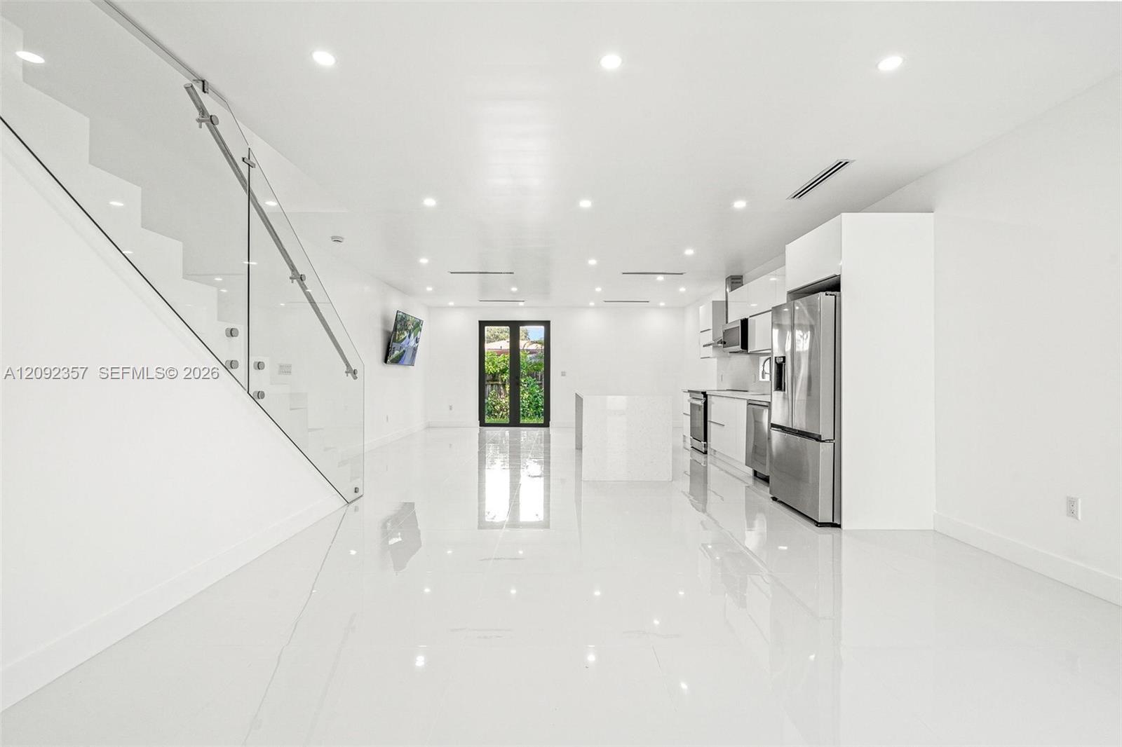 3453 NW 4th Street