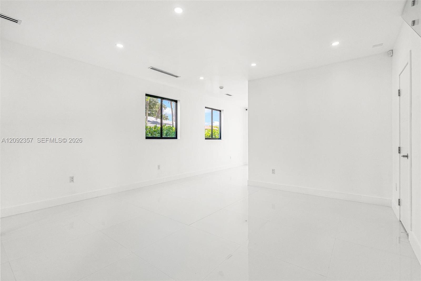 3453 NW 4th Street