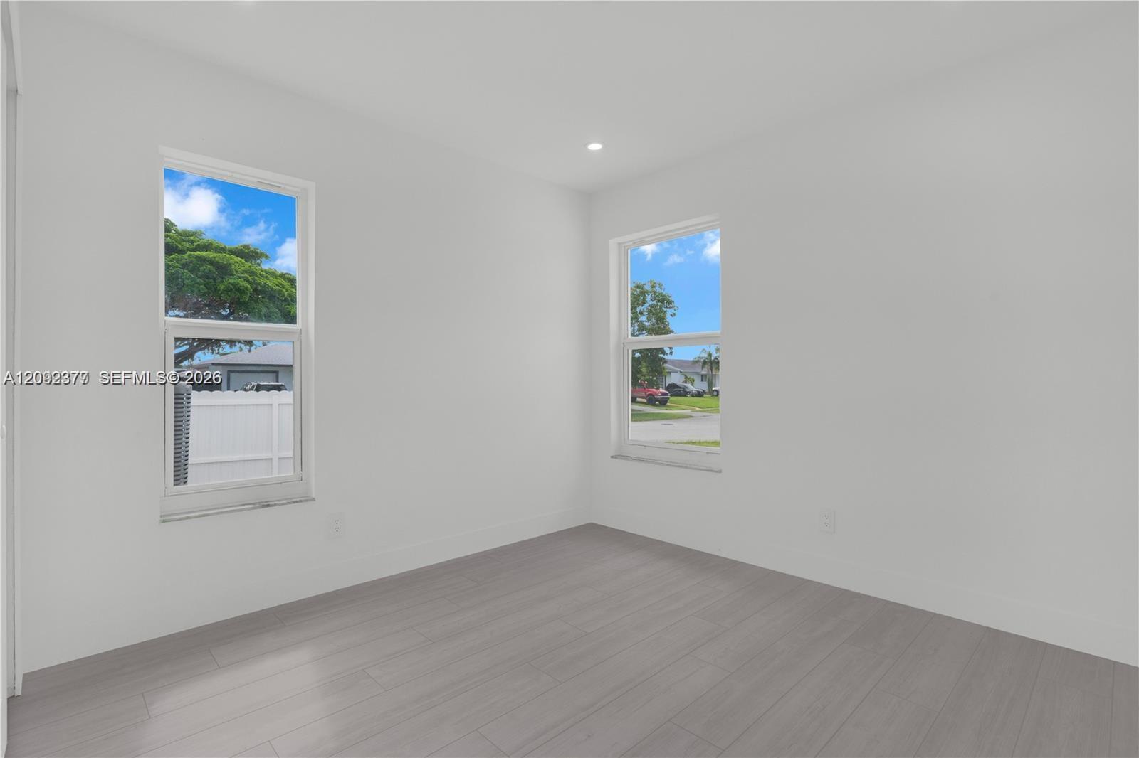 11011 SW 162nd Terrace gallery image #21