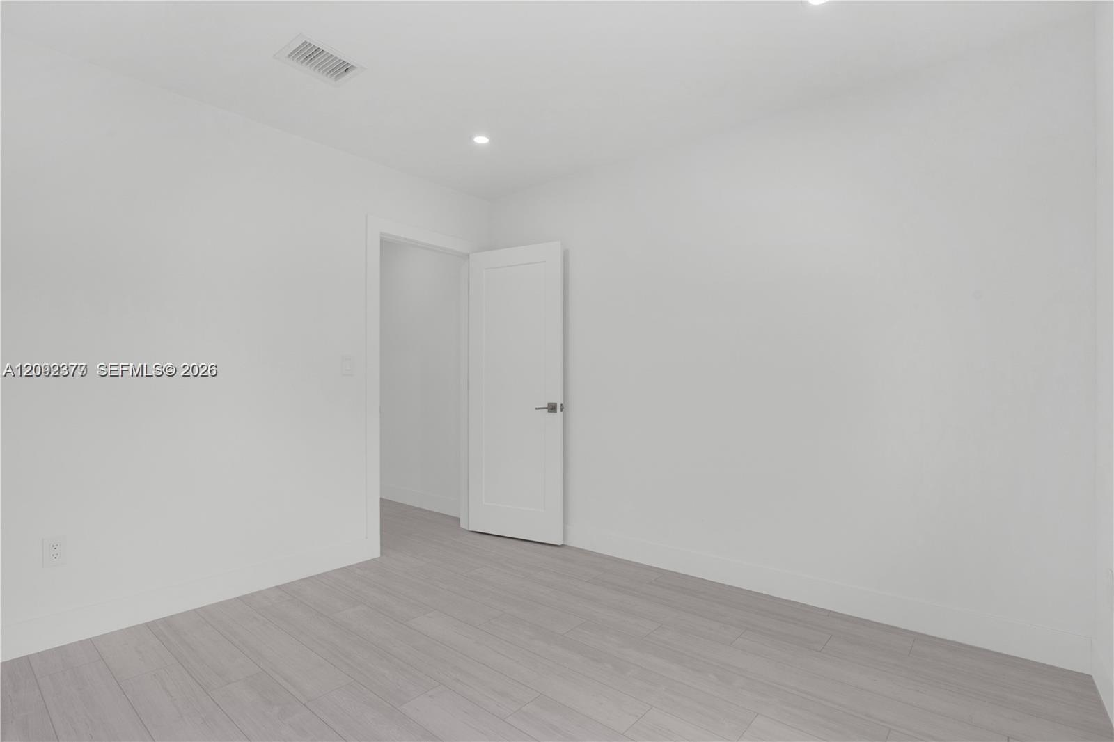 11011 SW 162nd Terrace gallery image #25