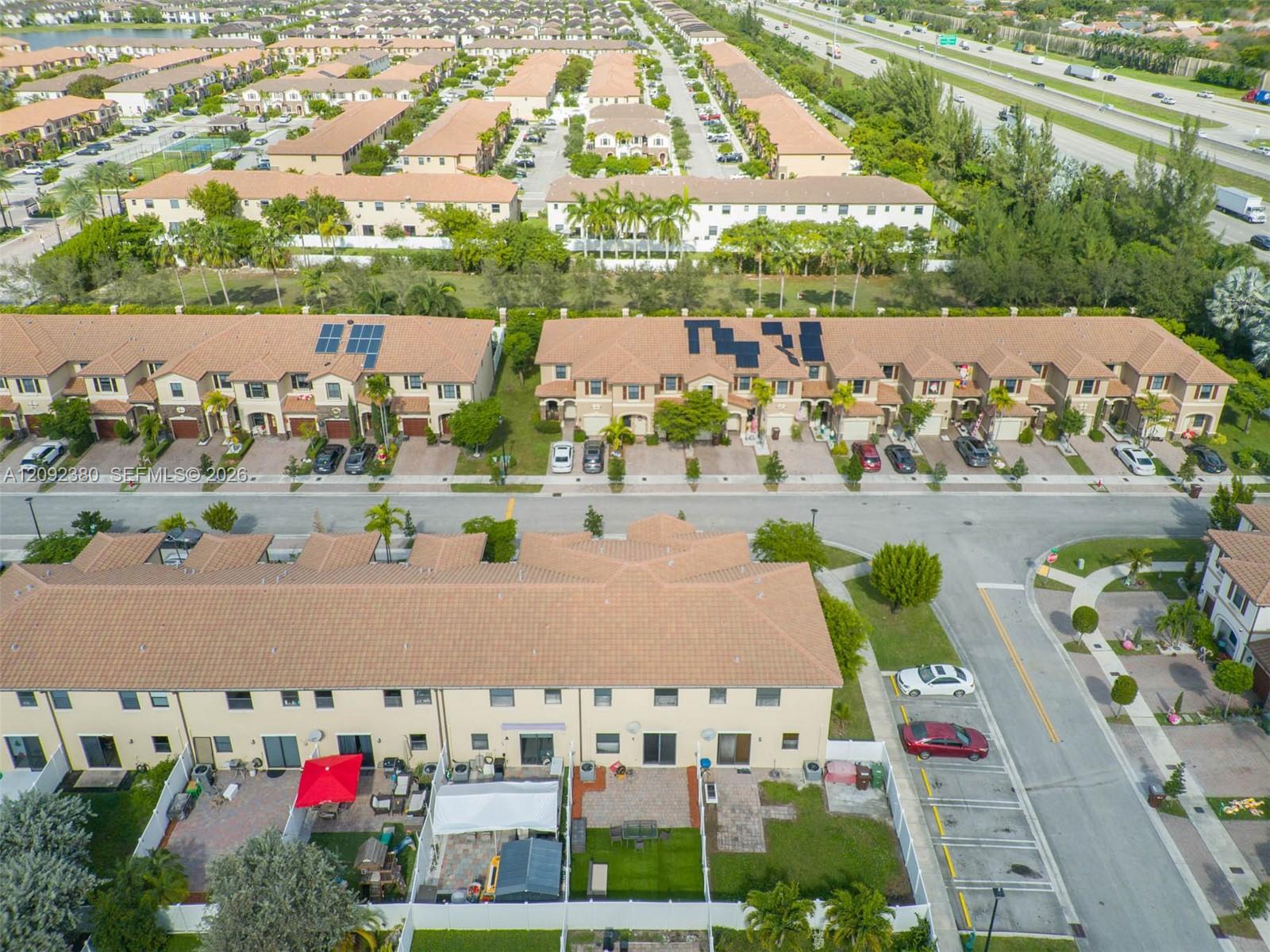 3316 W 91st Terrace