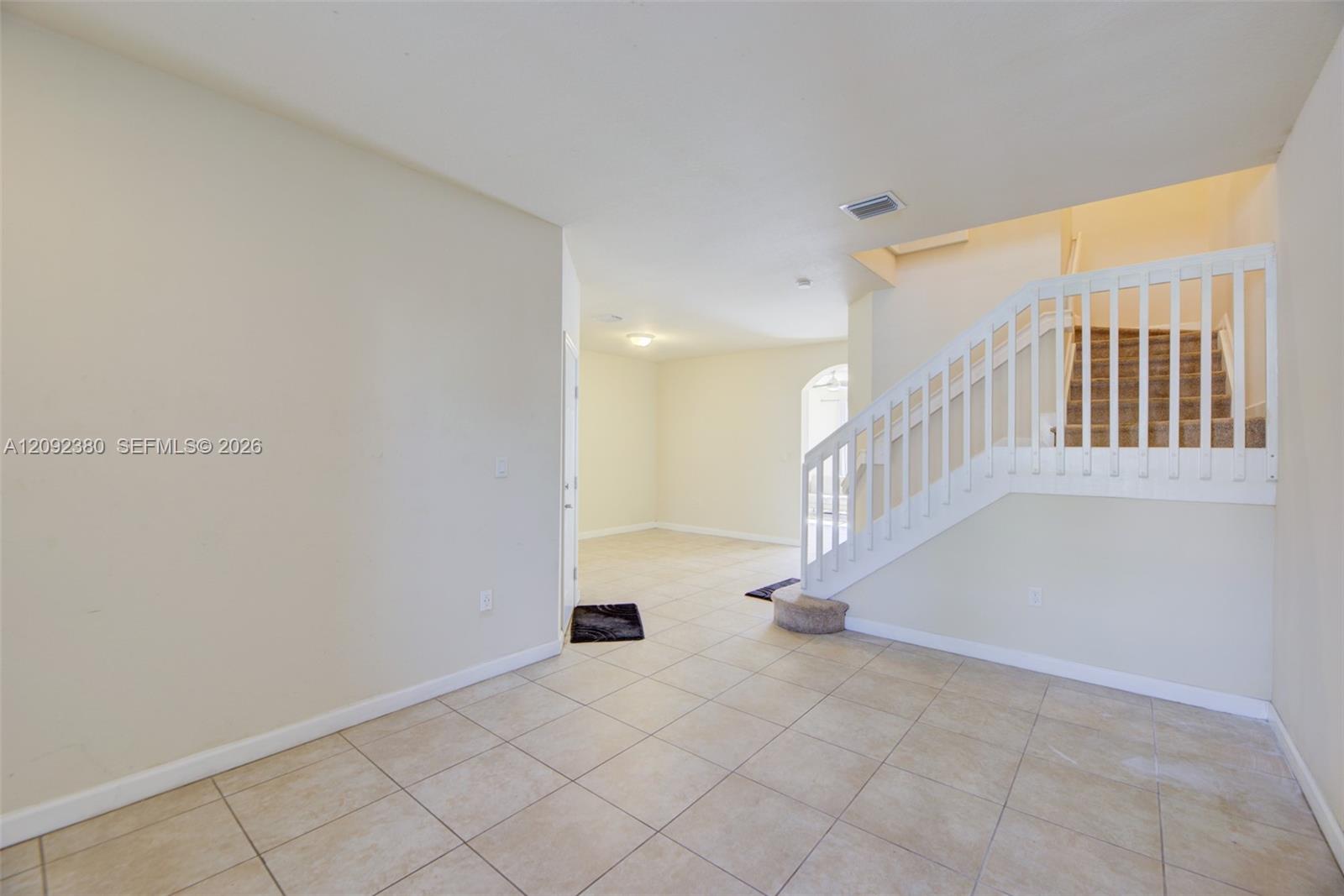 3316 W 91st Terrace