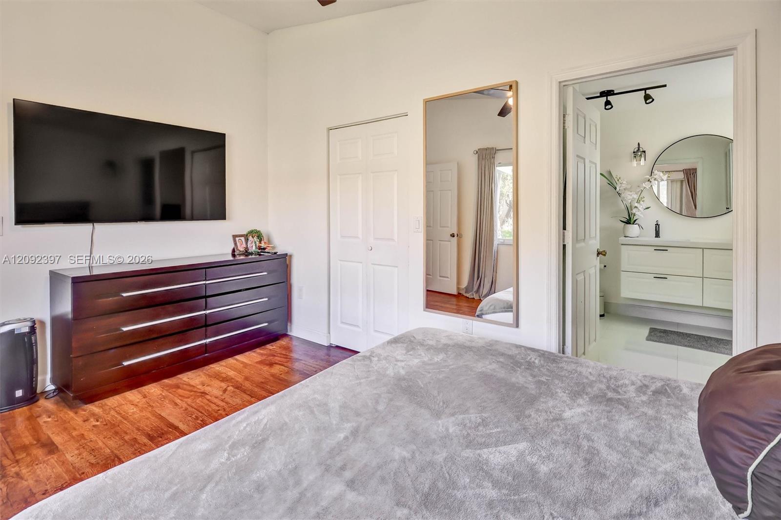 127 Danielle Court gallery image #12