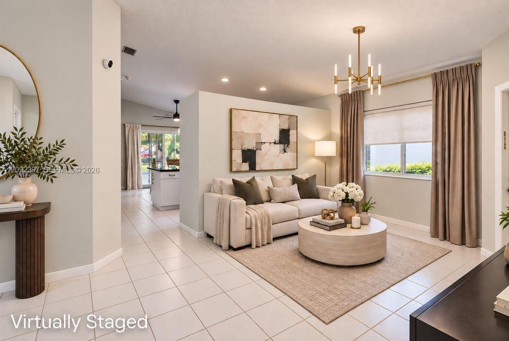 127 Danielle Court gallery image #7
