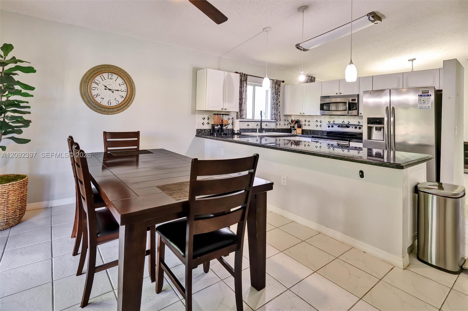 127 Danielle Court gallery image #8